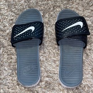 Nike slides